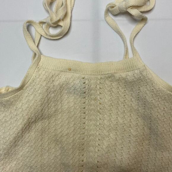 SO Clothing Size Small Y2K-Boho Crotchet Knitted Cropped Top Perfect For Summer - Picture 5 of 5